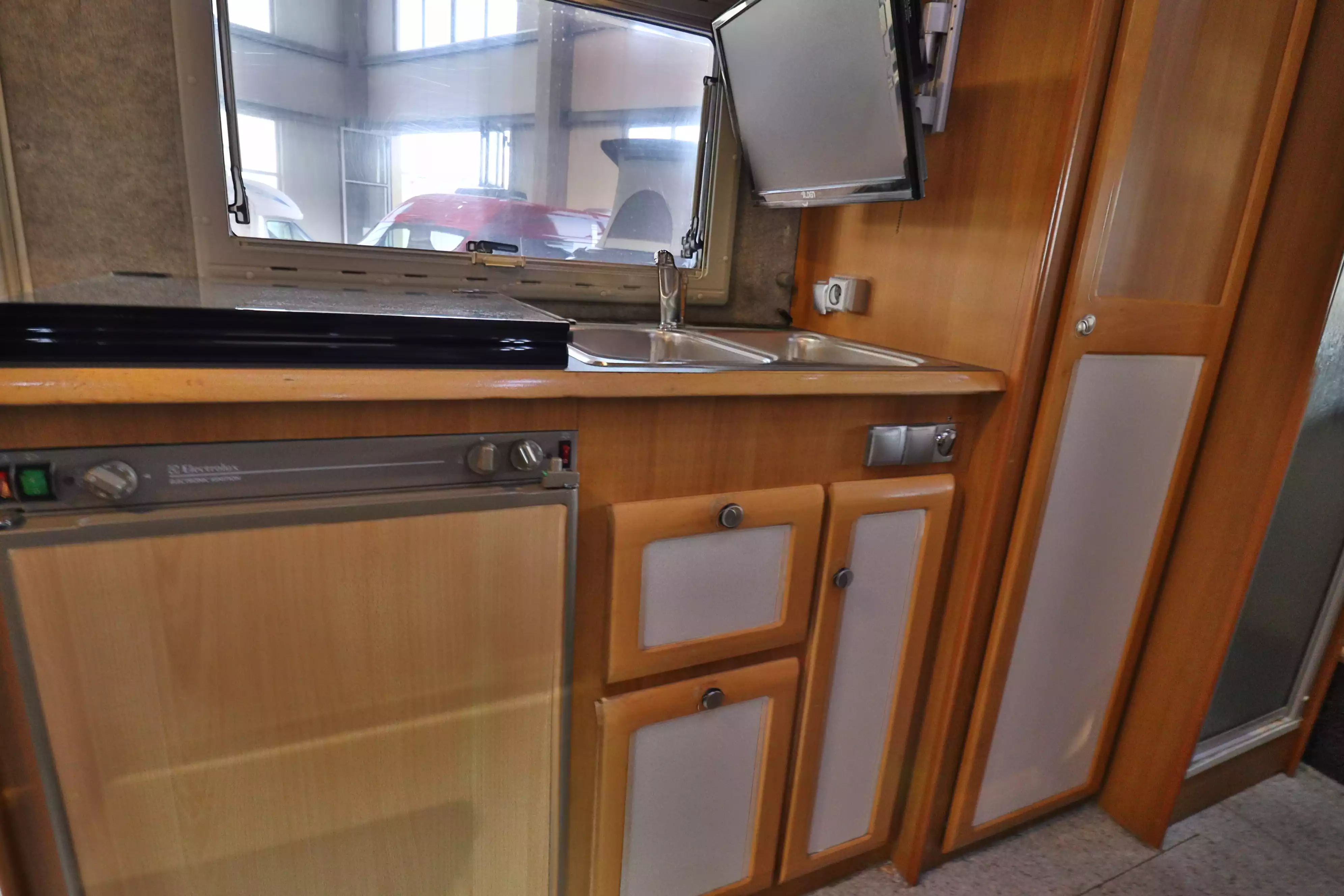 NIESMANN + BISCHOFF Flair A 6700 TA